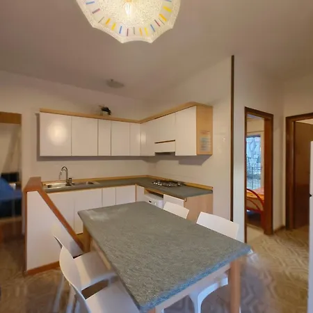 Flat In Appartement *